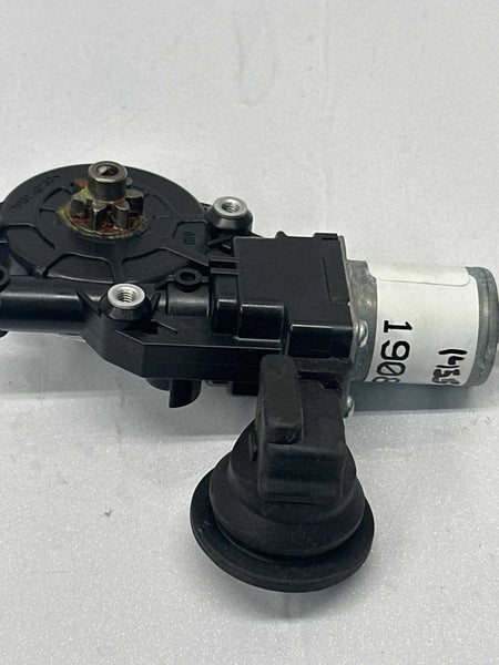2018 TO 2024 NISSAN KICKS WINDOW MOTOR REAR LEFT SIDE ASEEMBLY OEM 827305RB0A