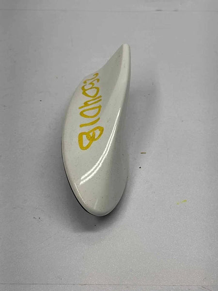 2023 TOYOTA CAMRY RADIO ANTENNA FM ROOF SHARK FIN ASSEMBLY OEM SUPER WHITE 040