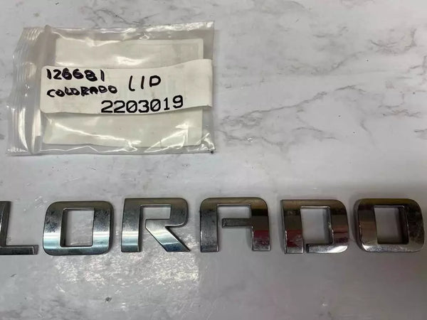 Emblema del portón trasero del Chevy Colorado 2018, emblema con letras de Colorado, adorno OEM