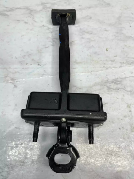17 18 19 20 21 22 23 ALFA ROMEO GIULIA CONJUNTO DE SOPORTE DE PUERTA TRASERA IZQUIERDA OEM