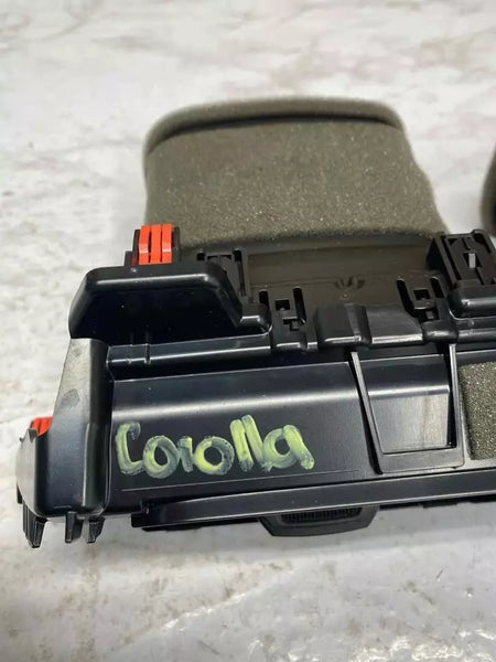 20 21 22 23 TOYOTA COROLLA AC VENT HVAC DASH CENTER CONSOLE VENT ASSY OEM 5567002780