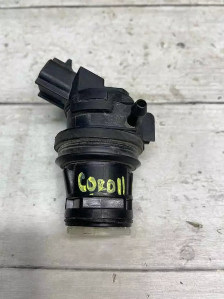 Toyota Corolla washer pump 20 21 22 23 assy OEM sedan us market 8533060180