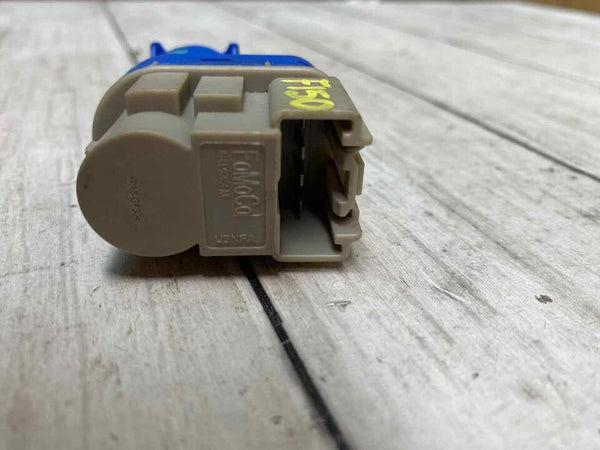 BRAKE STOP PEDAL FORD F150 2015 PICKUP CONTROL SWITCH ASSY OEM 8T4T9G854AA