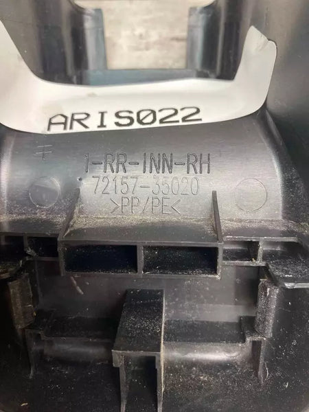 10 11 12 13 14 15 16 TOYOTA 4RUNNER ASIENTO DELANTERO DERECHO ASIENTO RIELE CUBIERTA DE MOLDEADO OEM 7215735020 17 18 19 20 21 22 23