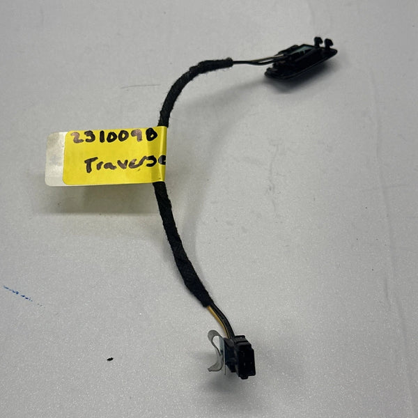 2018 TO 2021 CHEVY TRAVERSE DASH INTERIOR COURTESY LIGHT LAMP WITH CABLE OEM 84390211