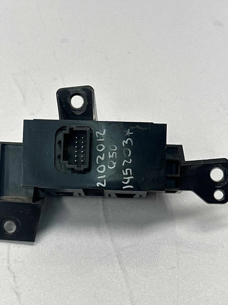 2015 INFINITI Q50 DASH SWITCH TRUNK LID & STABILIZER CONTROL SWITCH ASSEMBLY OEM
