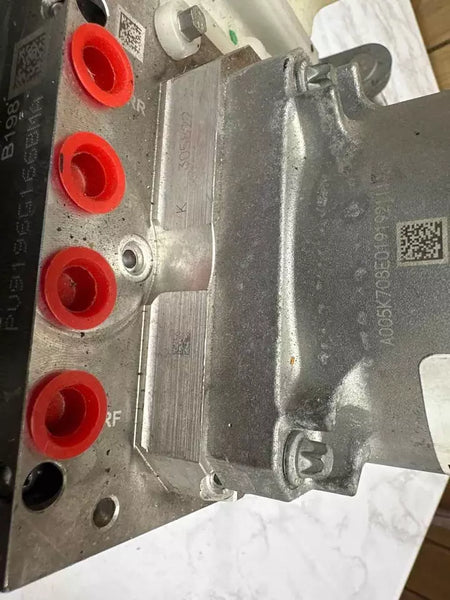 19 20 21 22 23 CHEVY SILVERADO 1500 MÓDULO DE BOMBA DEL SISTEMA DE FRENOS ANI-LOCK NUEVO ESTILO 84933511