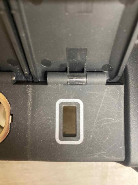 HONDA PILOT 2020 2021 POWER OUTLET & USB PORT TRIM PANEL ASSY OEM 77290TG7A1