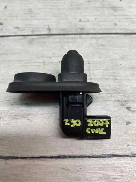 HONDA CIVIC DOOR JAMB LIGHT FROM 2016 TO 2021 RIGHT OR LEFT SIDE OEM F90CS15