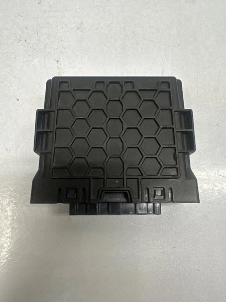 2017 TO 2019 CHEVROLET SILVERADO NETWORK GATEWAY CONTROL CLASSIC STYLE OEM 13598291
