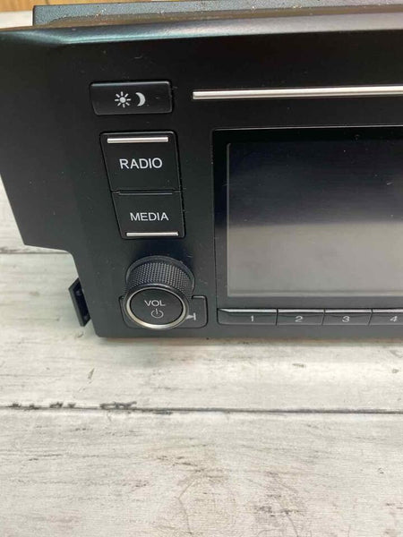 Honda Civic radio am fm 19 to 21 screen & receiver OEM assy sedan Lx 39100TBAA41