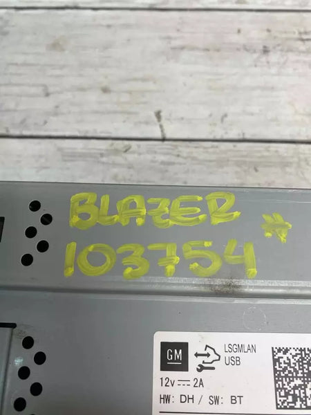 2020 2022 CHEVROLET BLAZER RADIO AM FM RADIO RECEIVER AM FM ASSY OEM 84762984