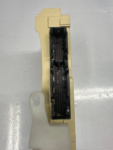 2021 TOYOTA COROLLA MULTI NETWORK CONTROL BCM MODULE UNIT ASSY OEM 8273002N10