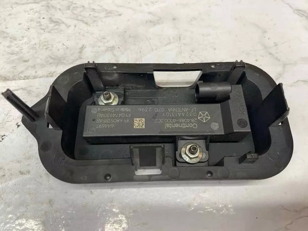 Conjunto de receptor de antena de entrada sin llave para Alfa Romeo Giulia 2020 OEM 68051315AB