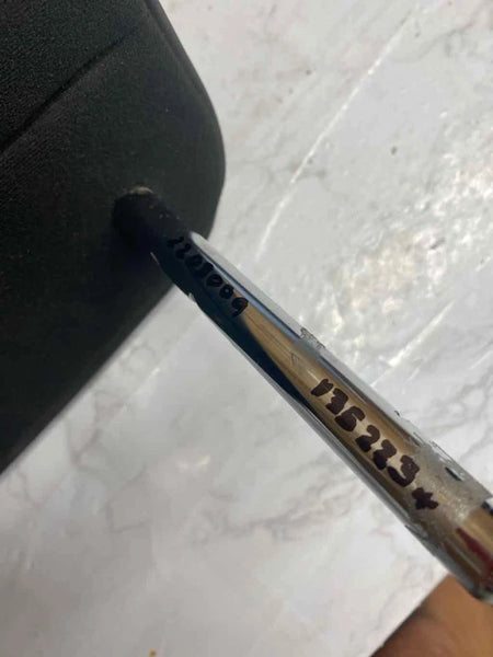 18 21 LEXUS NX300 HEADREST FRONT RIGHT OR LEFT F SPORT BLACK/GRAY 7191078260C2