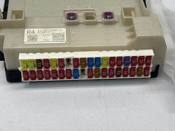 2024 TOYOTA COROLLA JUNCTION BOX FUSE RELAY BLOCK ASSEMBLY OEM 8273012Z60A