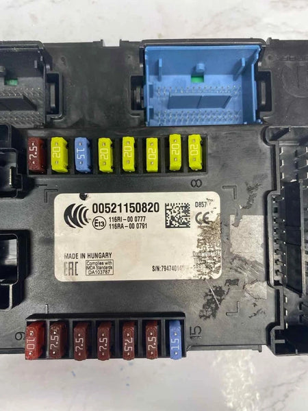 2018 TO 2020 JEEP RENEGADE FUSE RELAY CONTROL BCM UNIT ASSEMBLY OEM 00521150820