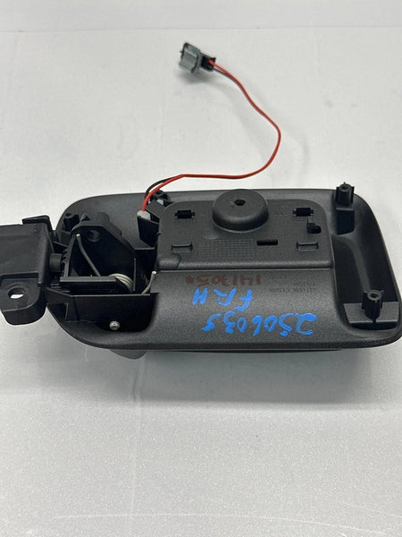 2014 TO 2019 CHEVY SILVERADO 1500 DOOR HANDLE INSIDE FRONT RIGHT OEM 13590551