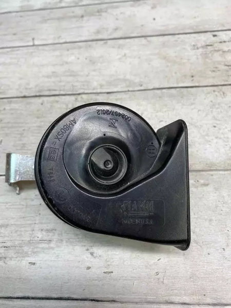 Chevrolet Traverse horn 2018 2019 2020 2021 2022 2023 high tone OEM 23507700