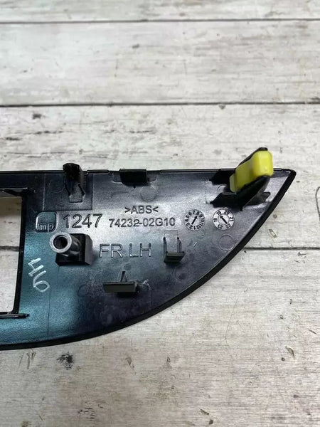 Interruptor de janela Toyota Corolla 2020 a 2022 moldura de acabamento lado esquerdo OEM 7423202G10