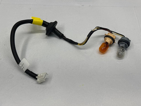 2020 TO 24 NISSAN SENTRA TAIL LAMP PIGTAIL REAR LEFT SIDE WIRE WIRING HARNESS OEM