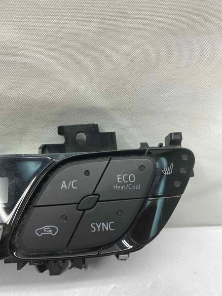 TOYOTA CHR CLIMATE CONTROL 2018 2019 HVAC AC PANEL OEM 5590010600 HEATED SEATS