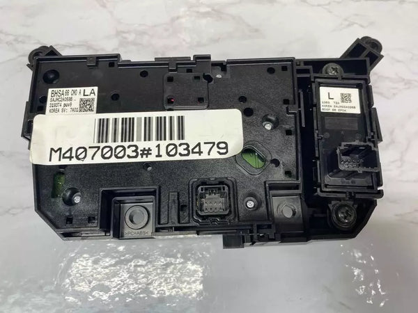 20 21 22 23 MAZDA CX-30 RADIO AM FM CONTROLADOR DE RADIO MONTADO EN EL TABLERO OEM BDGF66CM0B