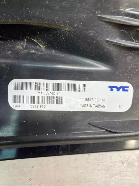 10 11 12 13 TOYOTA 4RUNNER LUZ TRASERA LADO DERECHO PANEL DE CUARTO SR5 OEM 8155135360