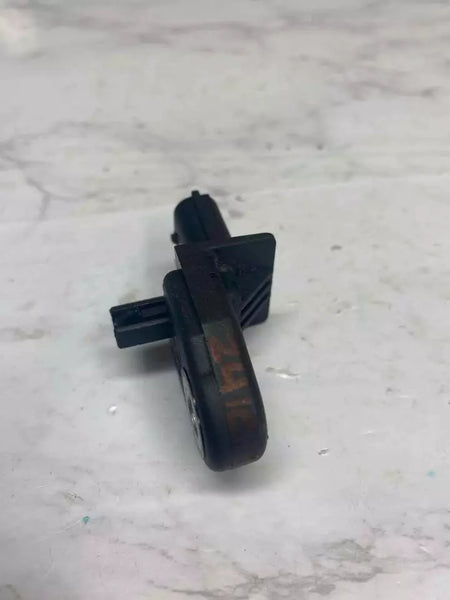 20 21 22 23 TOYOTA COROLLA SENSOR DE IMPACTO TRASERO IZQUIERDO O DERECHO OEM ASSY 8983102280