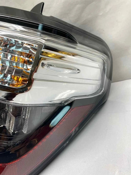 2014 TO 2014 TOYOTA 4RUNNER TAIL LIGHT RIGHT SIDE ASSEMBLY OEM 8155135402 LED