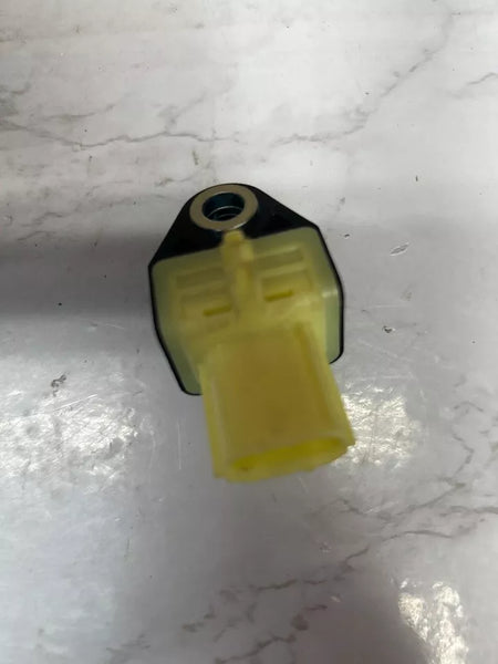2014 15 16 17 18 19 TOYOTA COROLLA IMPACT SENSOR FRONT OR REAR RIGHT OR LEFT OEM 8983128040