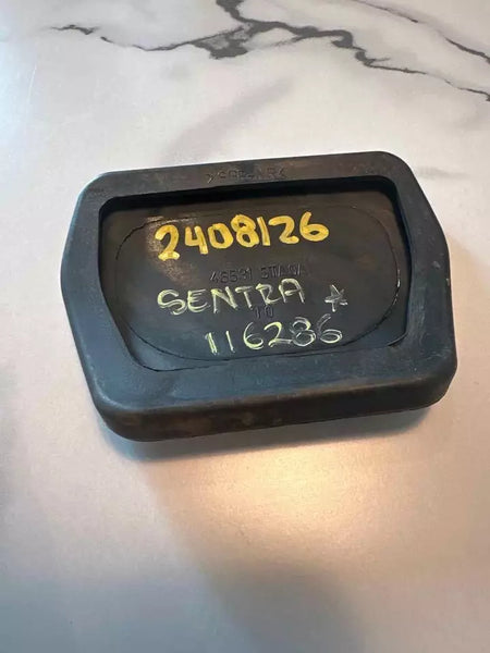 20 21 22 23 24 NISSAN SENTRA PEDAL DEL ACELERADOR CUBIERTA DEL PEDAL SOLAMENTE OEM 465315TA0A