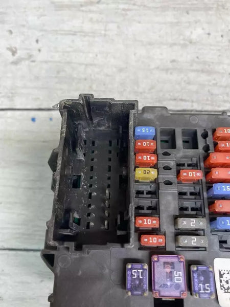 Caja de conexiones para Chevrolet Silverado (2015 a 2019), conjunto de fusibles y relés de cabina OEM 23459420