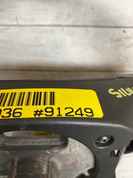 Volante Chevrolet Silverado 19 22 s/ couro c/ controle cruz OEM 84946358