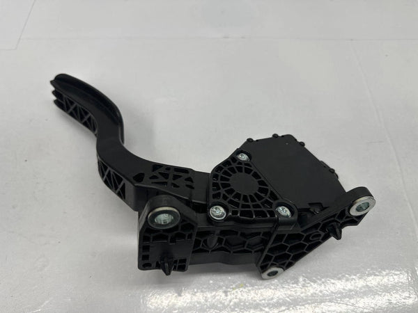 2020 TOYOTA COROLLA ACCELERATOR PEDAL PEDAL ASSEMBLY OEM 7811012100 1.8L