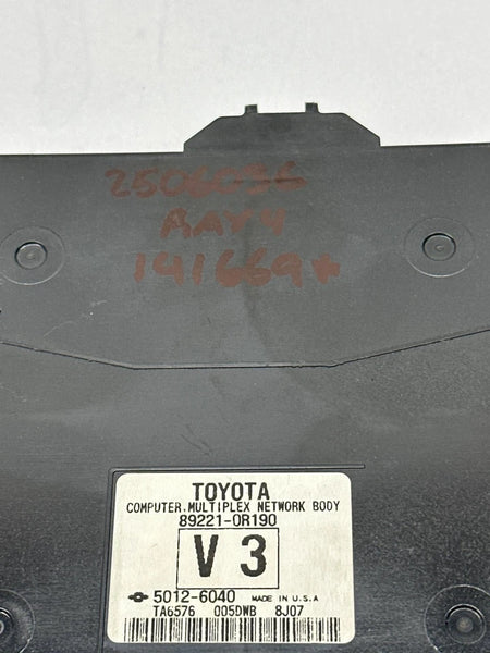 2017 2018 TOYOTA RAV-4 MULTI NETWORK CONTROL BCM UNIT ASSEMBLY OEM 892210R190