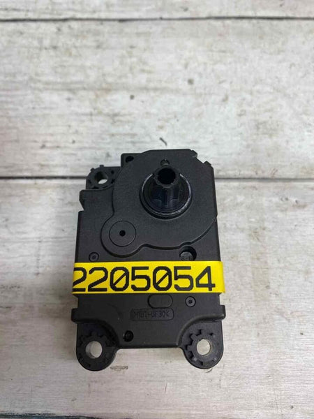 Chevrolet Traverse air flap from 2016 to 2021 servo actuator OEM 0507198C