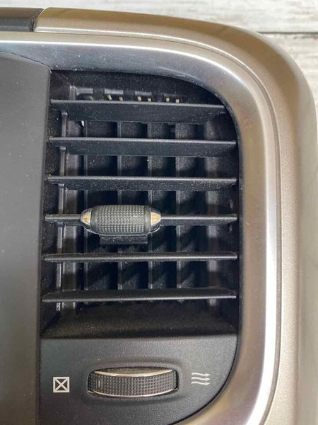 Moldura de acabamento de rádio DODGE RAM 2016 a 2019 PICKUP SÉRIE 1500 OEM TELA DE 8"