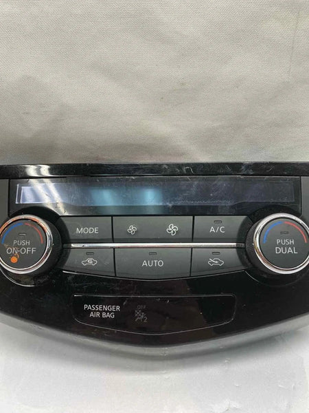 2017 TO 2022 NISSAN ROGUE SPORT CLIMATE CONTROL HVAC PANEL W/DUAL OEM 275006MA0A
