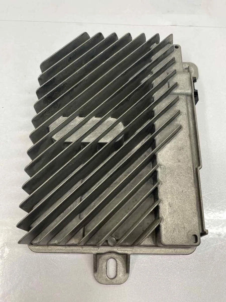 2016 TO 2020 GMC YUKON RADIO FM RADIO AMPLIFIER CONTROL MODULE UNIT ASSY OEM 84503463
