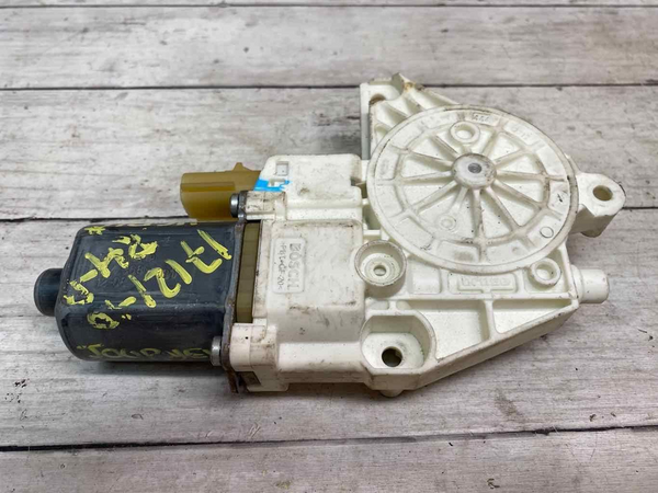2009 2020 RH DODGE JOURNEY POWER WINDOW MOTOR REAR RIGHT OEM 68209824AA