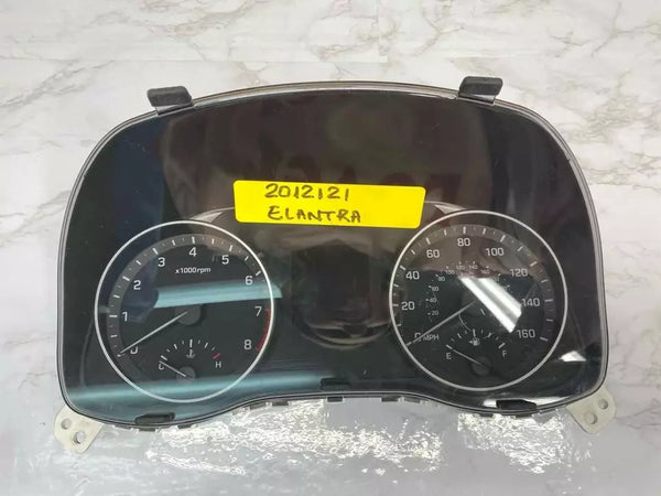 17 18 HYUNDAI ELANTRA TABLERO DE INSTRUMENTOS VELOCÍMETRO SEDÁN MERCADO ESTADOUNIDENSE 94001F3010