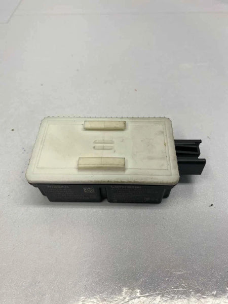 2017 TO 2021 INFINITI Q60 KEYLESS ENTRY THEFT LOCKING CONTROL MODULE OEM 285954GR0A