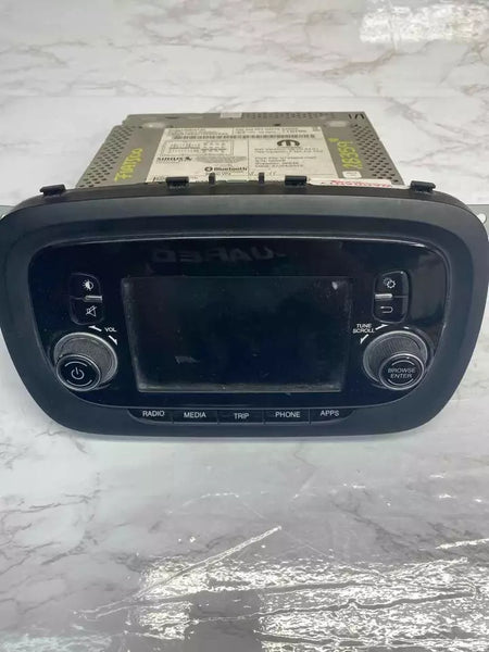 16 17 FIAT 500 RADIO AM FM DISPLAY RECEIVER 4DR 5.0" TOUCHSCREEN OEM 07356051020