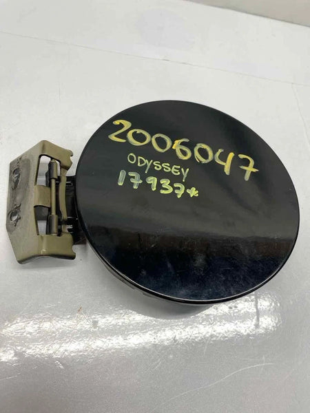 2011 TO 2017 HONDA ODYSSEY FUEL TANK DOOR GAS CAP LID 3910TK8A00ZZ NH-731P BLACK PEARL
