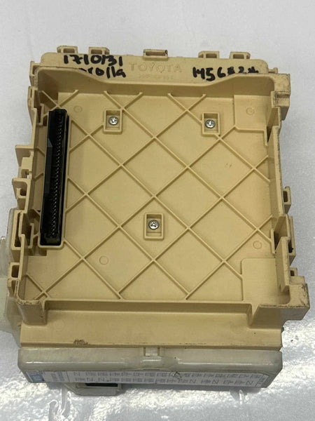 2016 TOYOTA COROLLA JUNCTION BOX FUSE RELAY BLOCK CABIN RELAY ASSY OEM 63582642