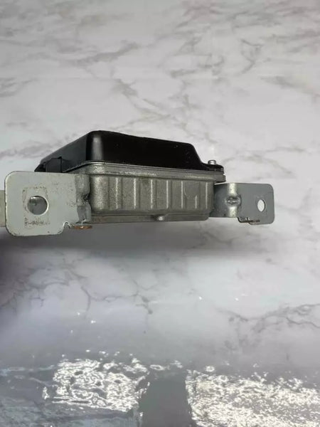 17 18 19 20 21 22 23 GMC ACADIA POWER INVERTER CONTROL UNIT AC-DC CONTROLLER ASSY OEM 23439652