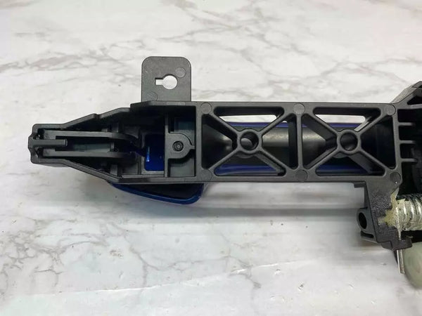 19 20 21 22 23 KIA FORTE DOOR HANDLE OUTSIDE REAR LEFT SIDE BLUE B2R OEM 82651M6110