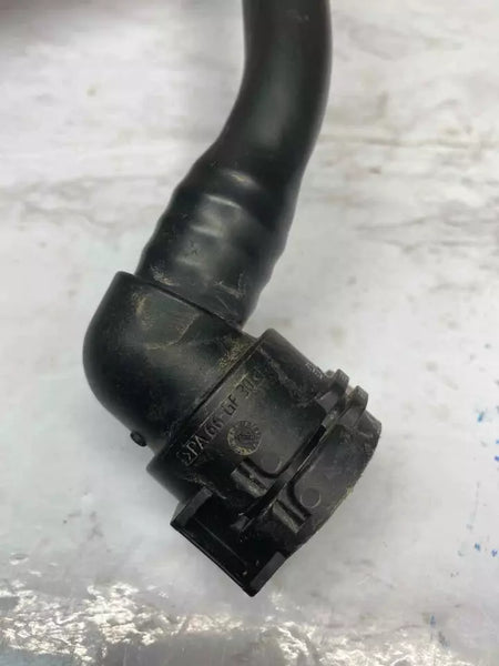 Manguera de refrigerante del radiador para Mercedes CLA250 2.0L OEM 2465010058