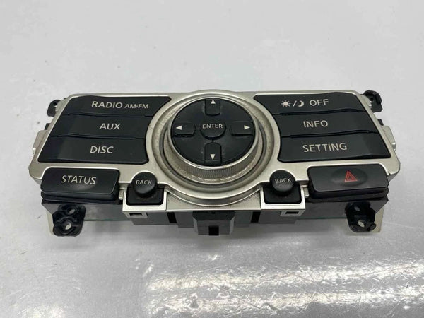 2007 2008 INFINITI G35 RADIO AM FM DISPLAY SCREEN CONTROL PANEL OEM 28395JK60B
